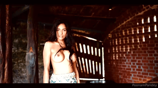 ashish thukral add photo poonam pandey nude