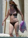 craig dyckman recommends debra messing bikini pic