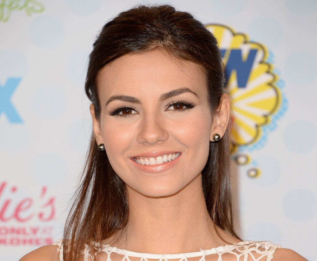 andrea trine recommends victoria justice nude photos pic