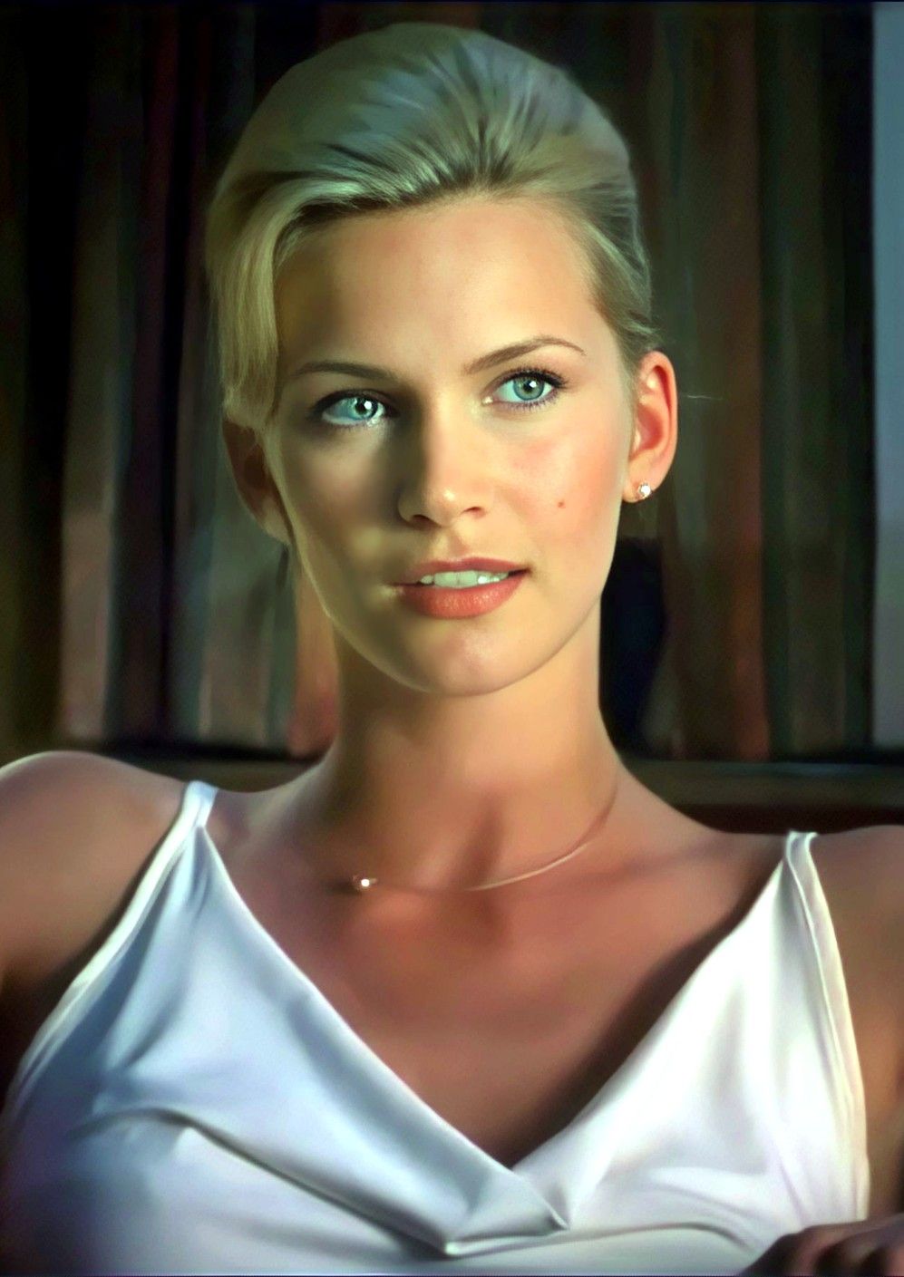 caleb giles recommends Natasha Henstridge Sexy