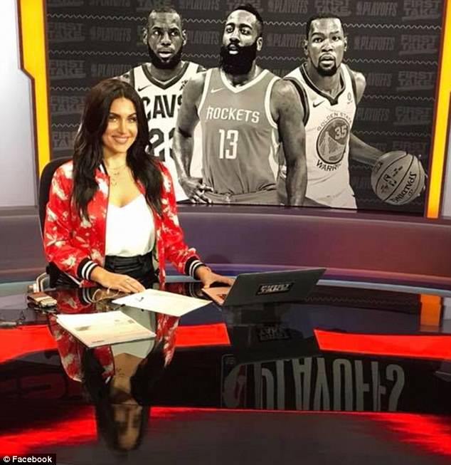 anna bananna recommends molly qerim titties pic