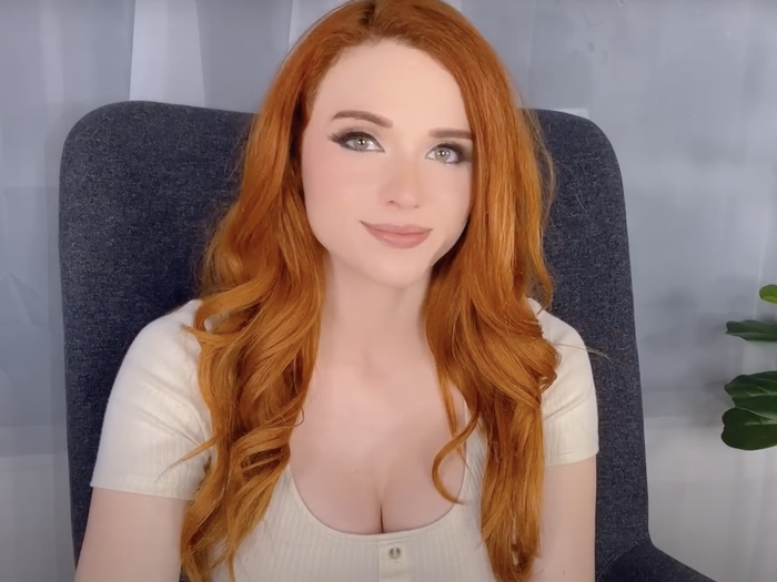 Amouranth Onlyfan gratis porrklipp