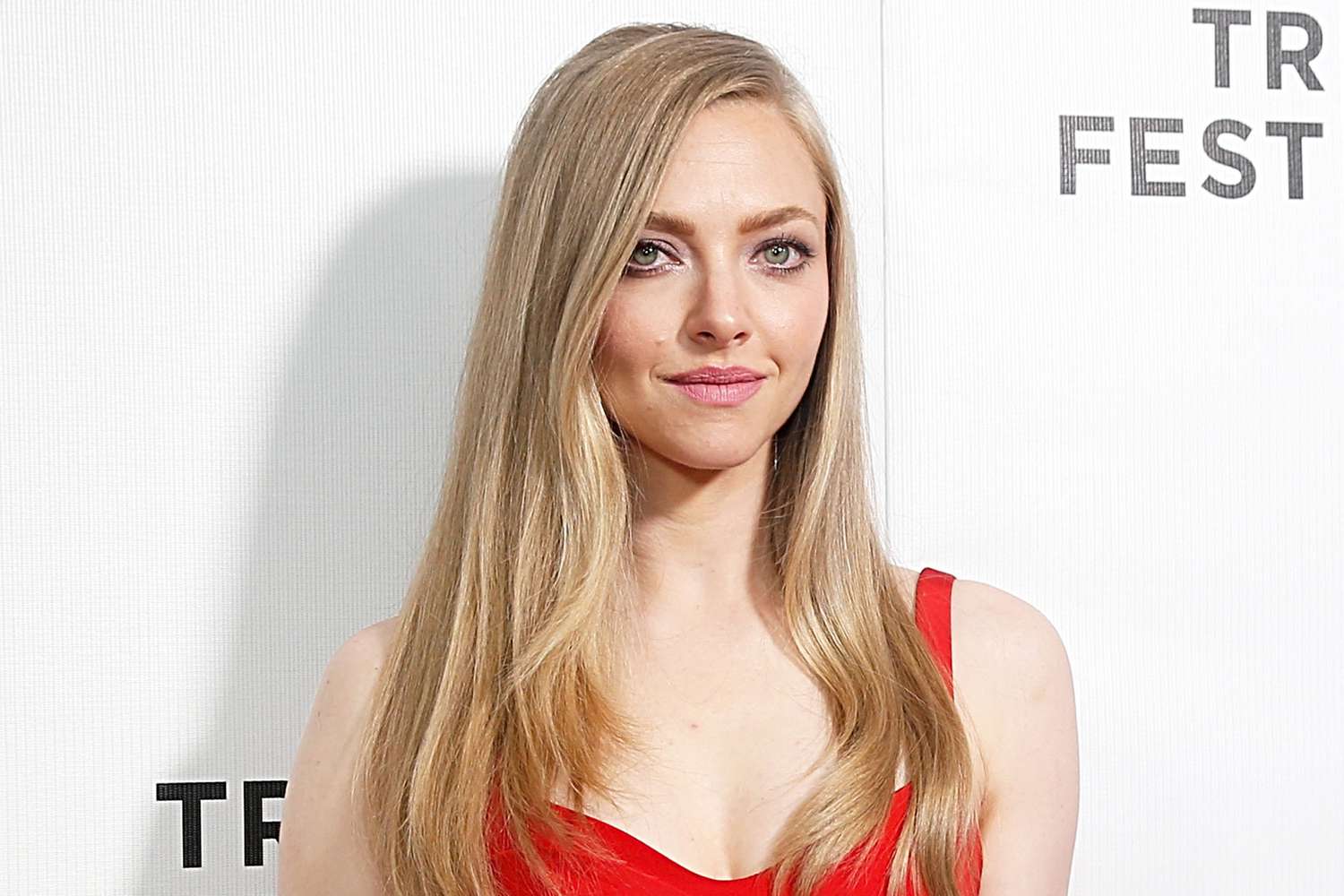 dennis maestro share amanda seyfried naked photos