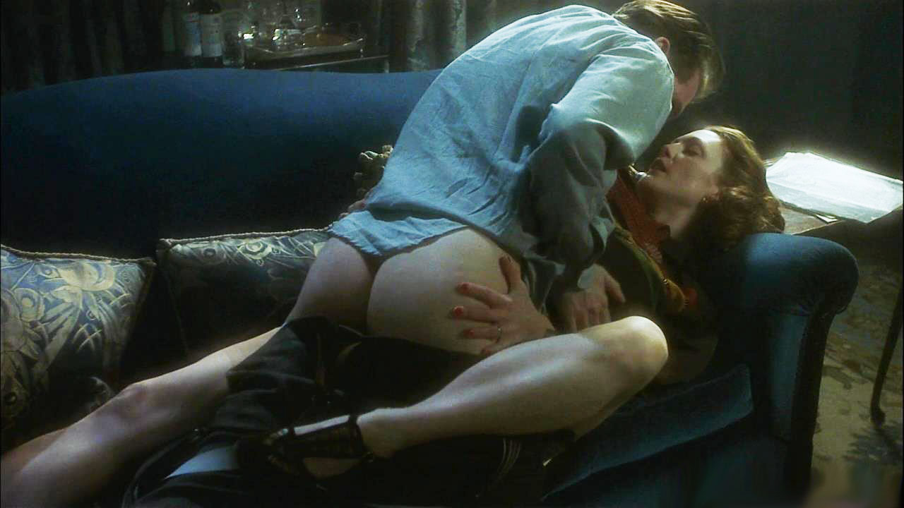 julianne moore nude photos