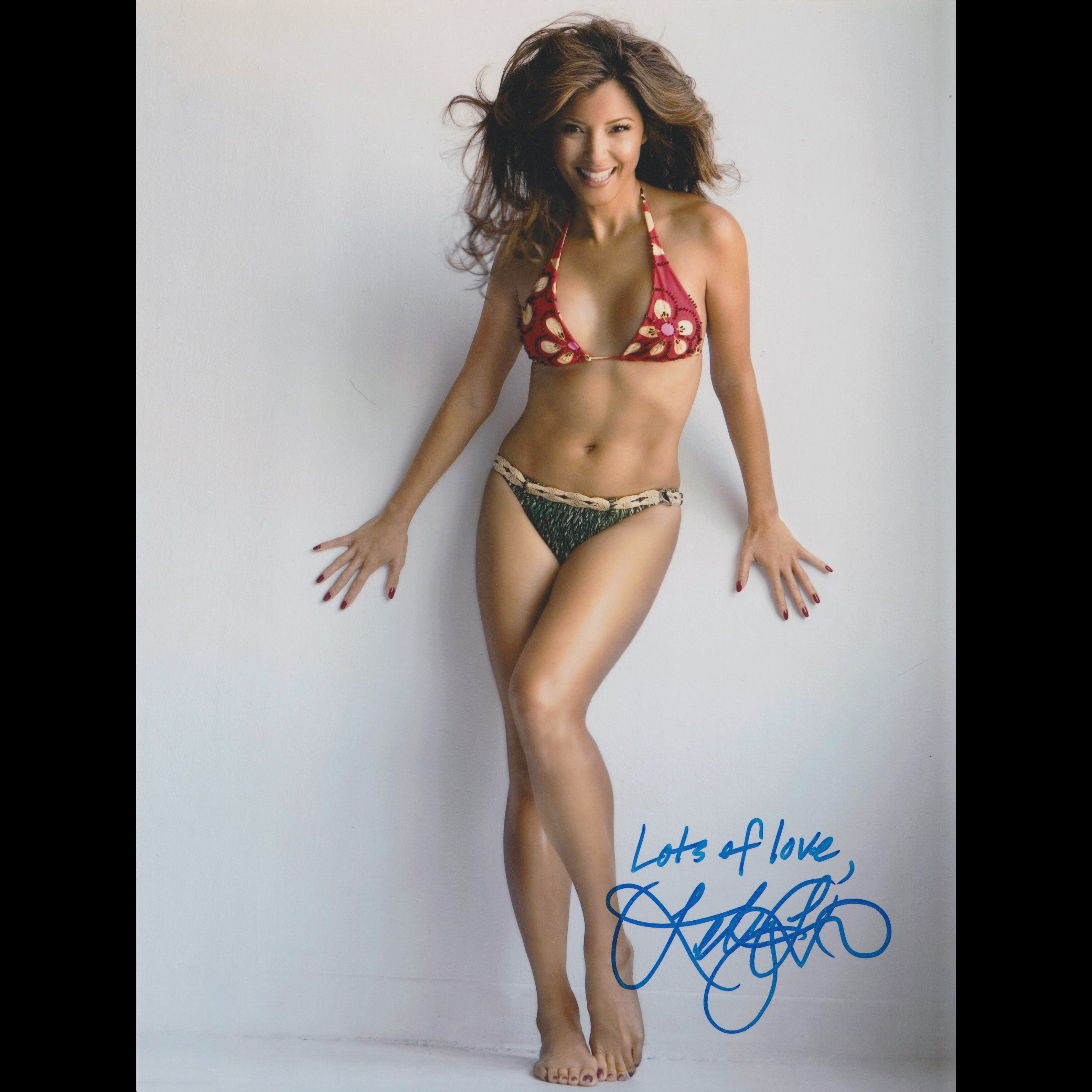 cedric usman share kelly hu in a bikini photos