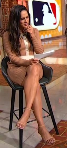 Lauren Shehadi Sexy blondes hunt