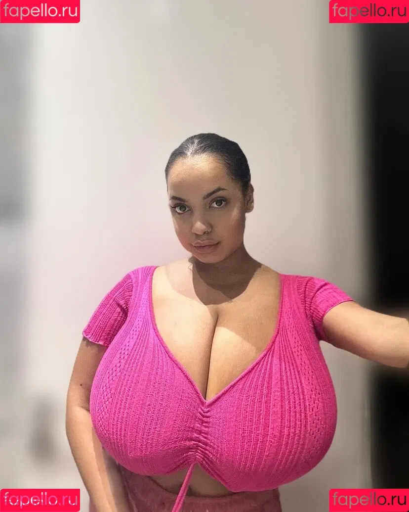 carolyn ramirez recommends Layla Onlyfans