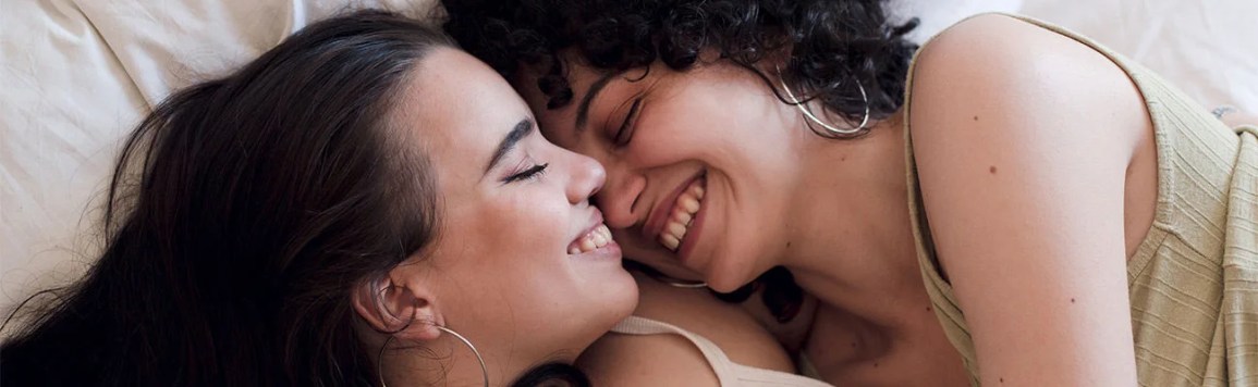 ameer abu sultan recommends Lesbian Foreplay